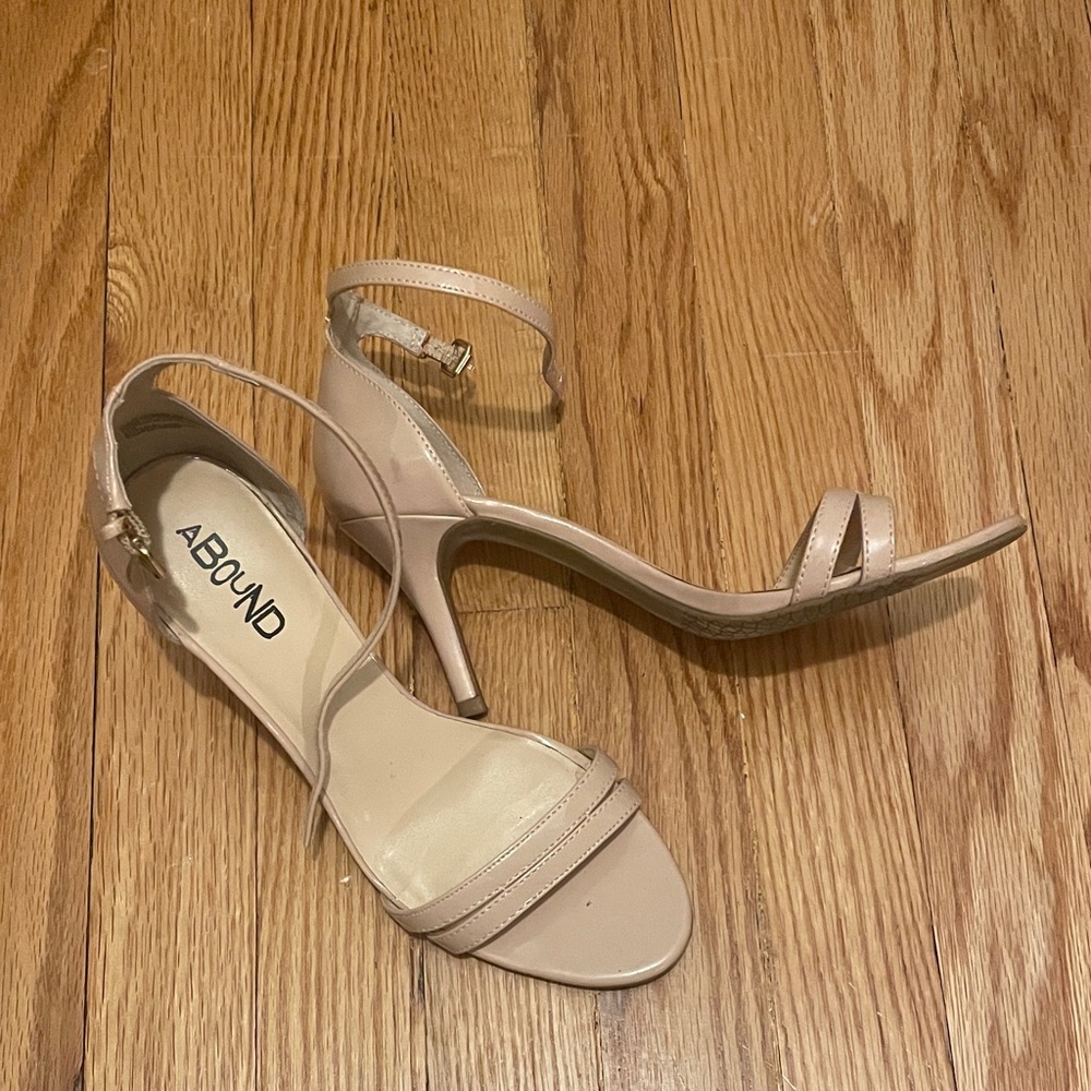 Abound Brand Women's Nude Strappy Heels